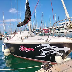 Canarian Pirat Hotel en barco Arrecife (Lanzarote)