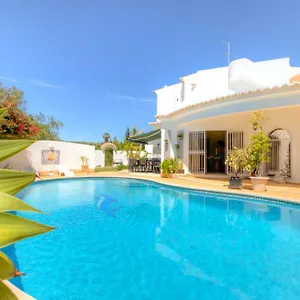 Villas2go2 V5 Xxi Villa Vilamoura
